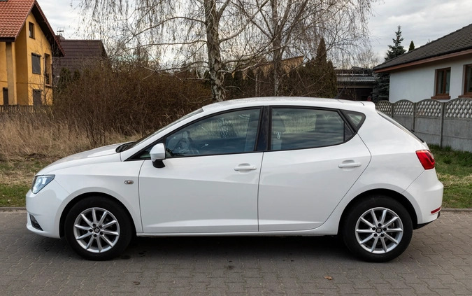 Seat Ibiza cena 32900 przebieg: 87395, rok produkcji 2016 z Piwniczna-Zdrój małe 106